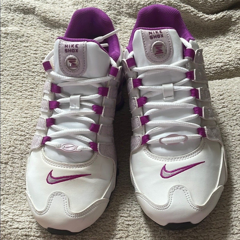 Woman’s Nike Shox